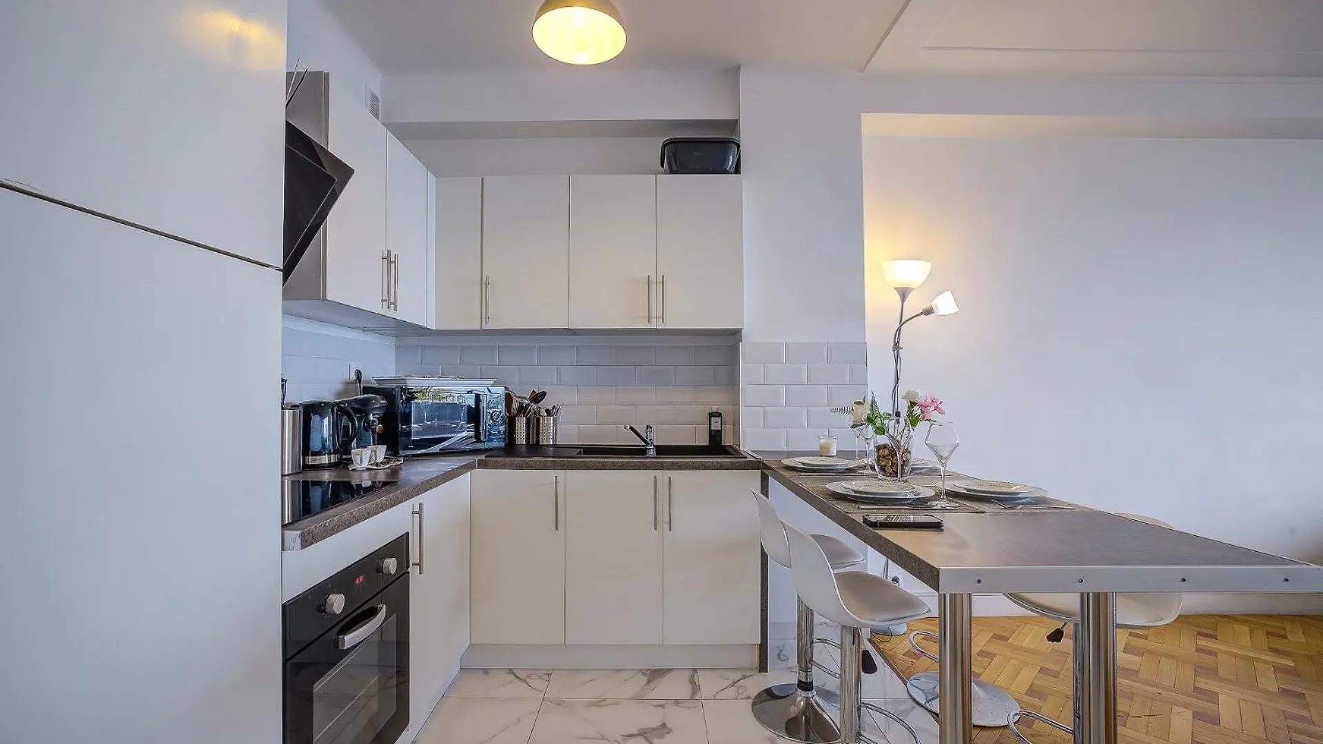 Nice Apartment With Sea View On Promenade Anglais Frankrig
