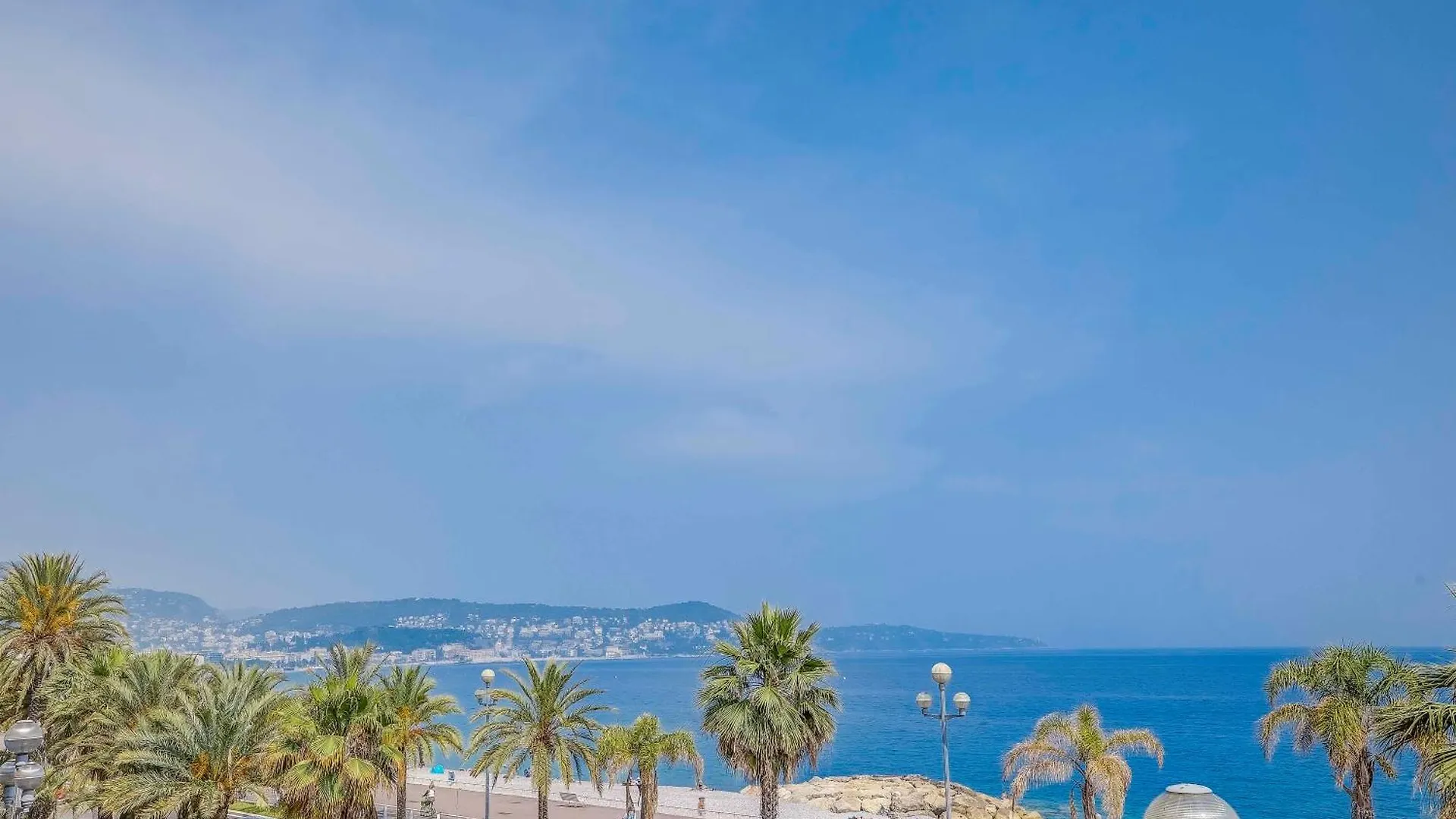 Nice Apartment With Sea View On Promenade Anglais
